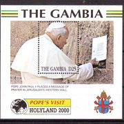 Gambia 2000 g Papa Ivan Pavao II Mi no bl 470 MNH 5087