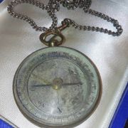 Kompas mesing Austro ugarska intaktan original star preko 100 godina...