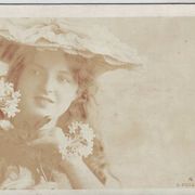 Razglednica čestitka "Dama sa šeširom" 1905