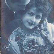 Razglednica čestitka " Zaljubljeni " 1928