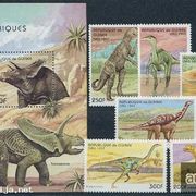 Gvineja 1997: razni dinosauri, čista kompletna serija + blok, Mi. br. 1709/14