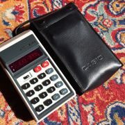 Kalkulator Casio ROOT-8S 1973 godina