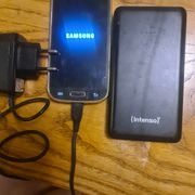 Samsung plus eksterna baterija