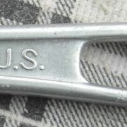 Američki nož iz vojne porcije iz 2 svjetskog rata.