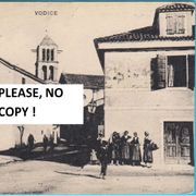 VODICE - Ljudi na trgu kod crkve * stara razglednica , putovala 1930-tih