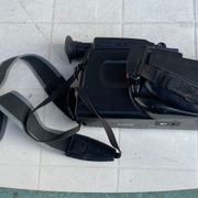 Sharp VL-C690  VHS Video kamera