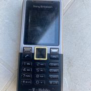 Sony Ericsson stariji telefon