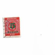 Briefmarke deutsche post 5 pfennig overprint Berlin  1949
