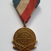 Medalja odličnom strelcu JNA SUPER STANJE