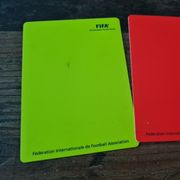 Crveni i žuti karton - FIFA