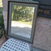 Rustikalno drveno ogledalo u top stanju