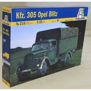 Maketa kamion Kfz. 305 Opel Blitz 1/35 1:35