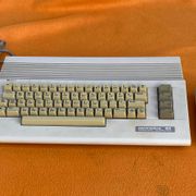 Commodore 64 + Kazetofon + Napajanje