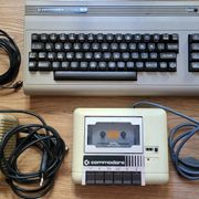 Commodore C 64, ispravljać i kazetofon