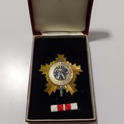 Orden Narodne Armije sa zlatnom zvijezdom