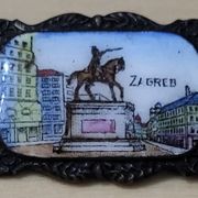 Zagreb, oslikani emajl / porculan ? značka na kopču / broš