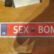 Auto tablica SEX BOMB