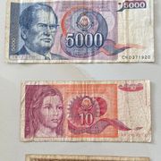 Tri jugoslovenske novčanice, 2x10 dinara i 5000 dinara1985
