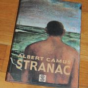 Albert Camus Stranac ovitak Svjetlan Junaković
