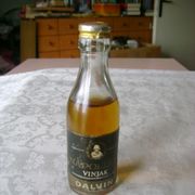 Stara mini bočica - Napoleon vinjak - Dalvin - vintage staklena ambalaža