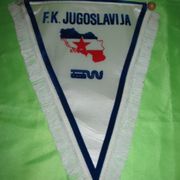 Zastavica sportska F.K.JUGOSLAVIJA. 39,5 x 27,5 cm. SAND