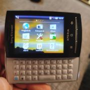 Sony Ericsson Xperia U20i top