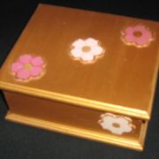 Kutija drvena ručni rad za nakit ili po želji