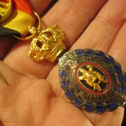 Belgijska medalja rada s pomičnom krunom, I red