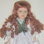 Lutka u novoj haljini visine cca 40 cm