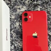 IPhone 11, 64GB, product RED, očuvan kao NOVI!