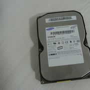 Stariji hard disk Samsung,na njemu su windowsi xp