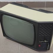 Stari televizor • Ei Niš - mimimatic luxe • od 1 €